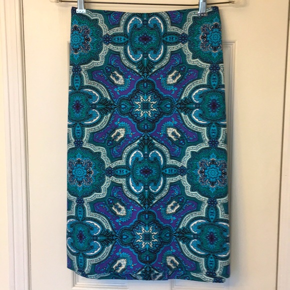 Talbots Dresses & Skirts - Like New Vibrant Geometric Pattern Talbots skirt